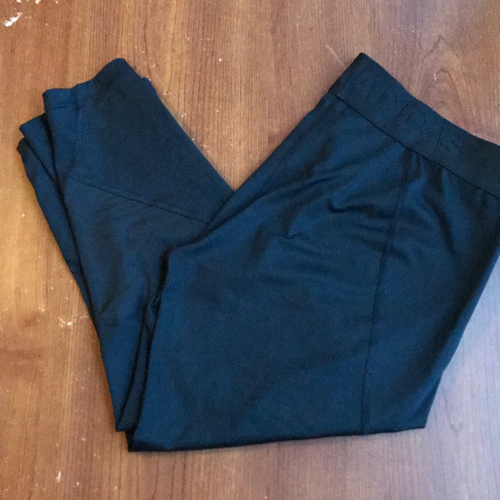 Adidas leggings
